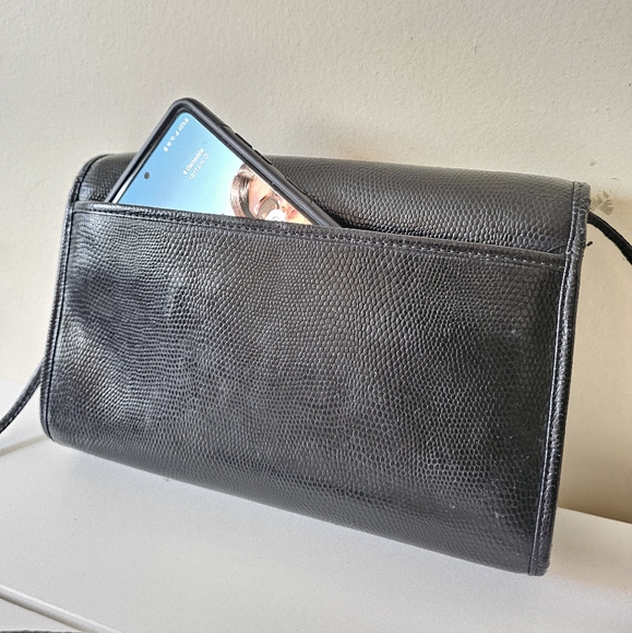 Vintage Givenchy Medium Leather Bag - Picture 5 of 14